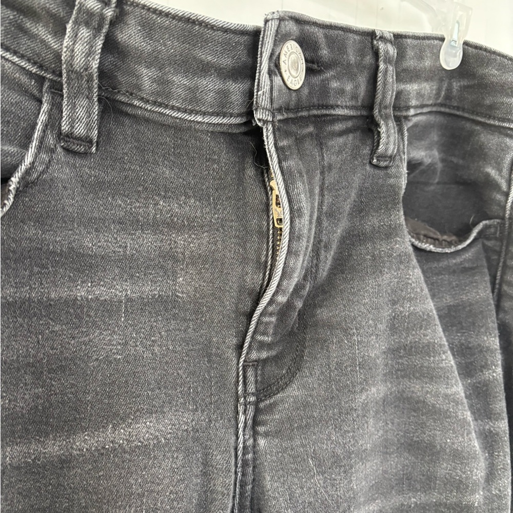 American Eagle Next Level High Waisted Jegging 10 Regular | Black Distressed - Picture 4 of 8